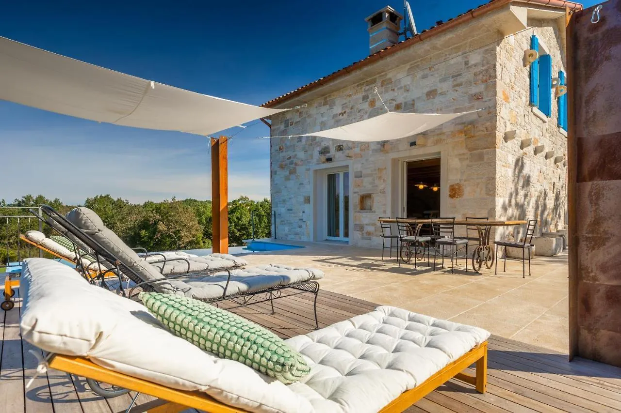 Rustic Villa Krug With Panorama View In Buje Bibali